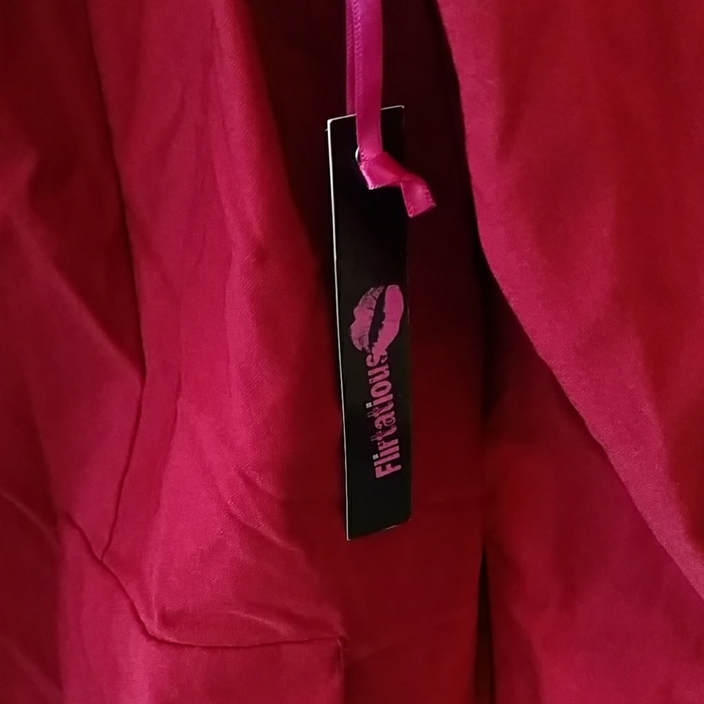 Flirtatious Red Jacket 2X - Picture 3 of 5